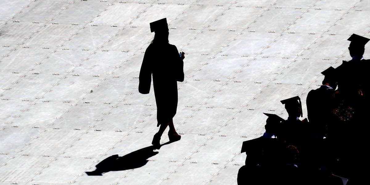 oh my god twitter doesn’t include alt text from images in their API