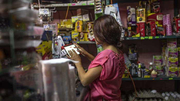 oh my god twitter doesn’t include alt text from images in their API