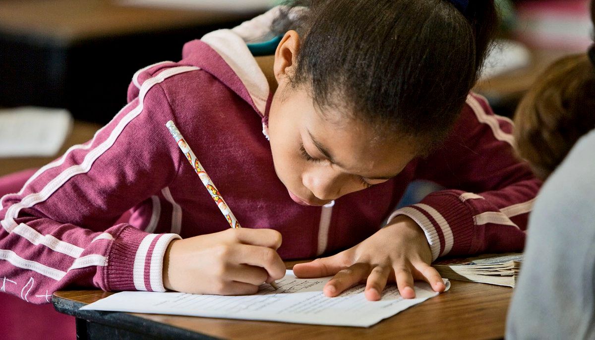 oh my god twitter doesn’t include alt text from images in their API