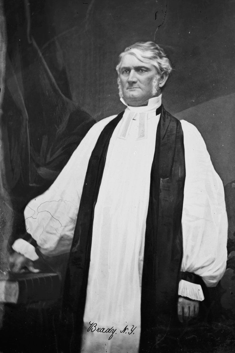 oh my god twitter doesn’t include alt text from images in their API